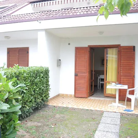 Apartment Spacious With Terrace And Pool In *